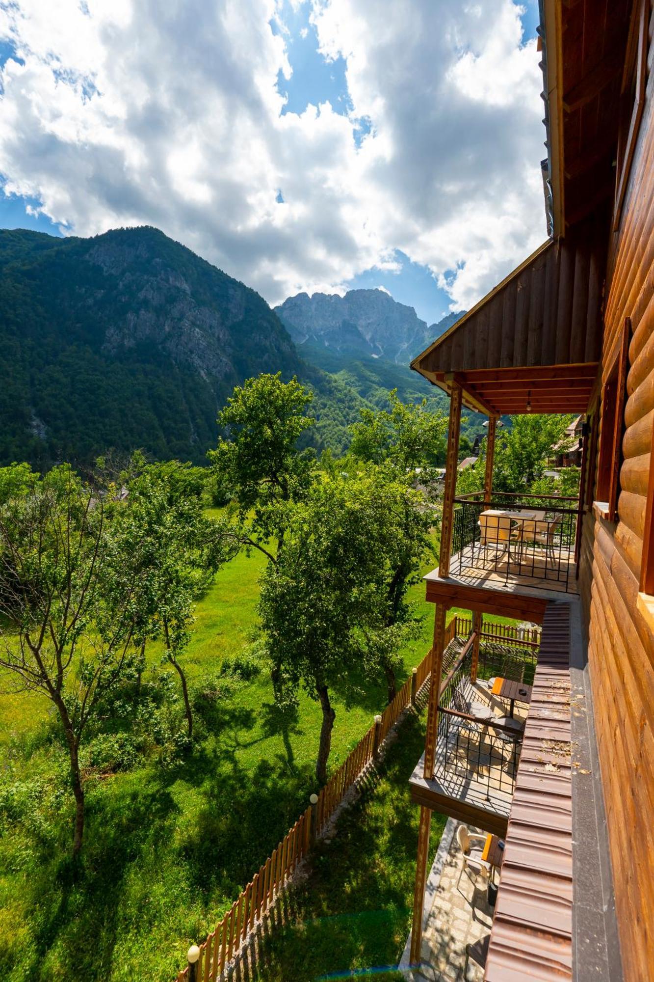 Gegest Hotel Theth Zewnętrze zdjęcie